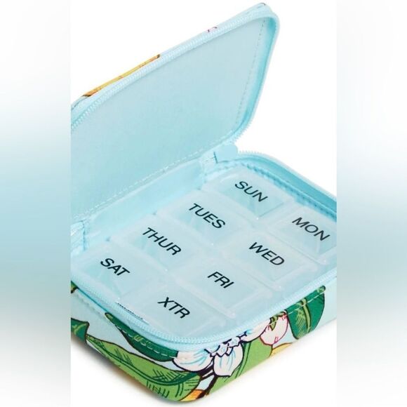 Vera Bradley Lemon Grove Blue Yellow Green Zip Travel Pill Case - Picture 4 of 16
